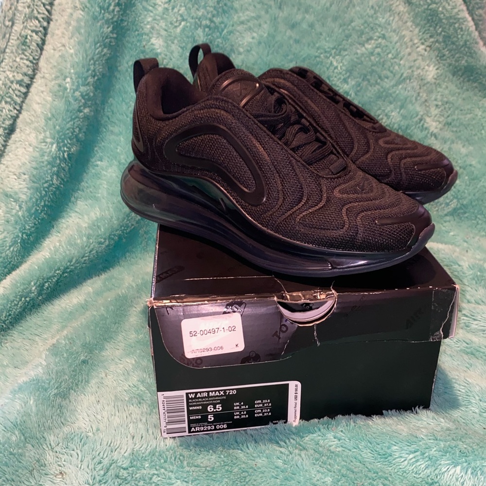 Nike Air Max 720